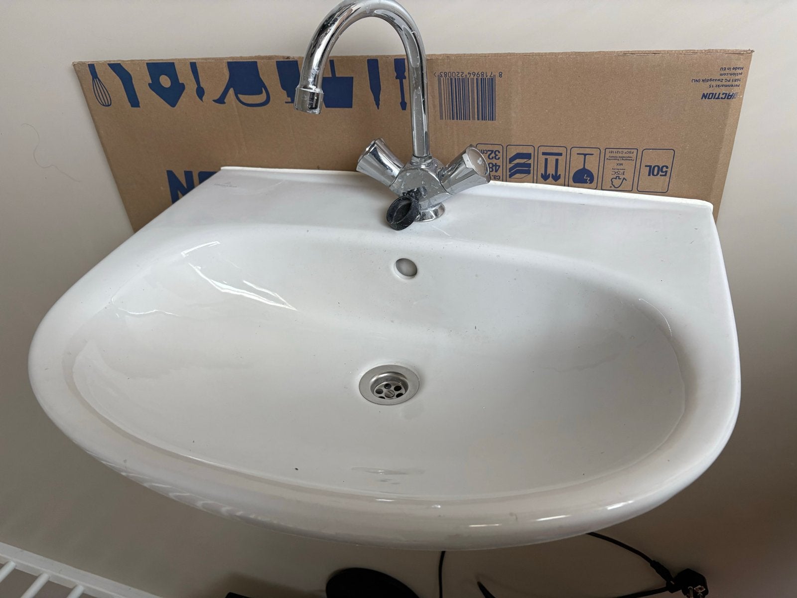 Villeroy & Boch O.novo wastafel met Grohe Costa L kraan, Ophalen, Zo goed als nieuw, Chroom, Wastafel