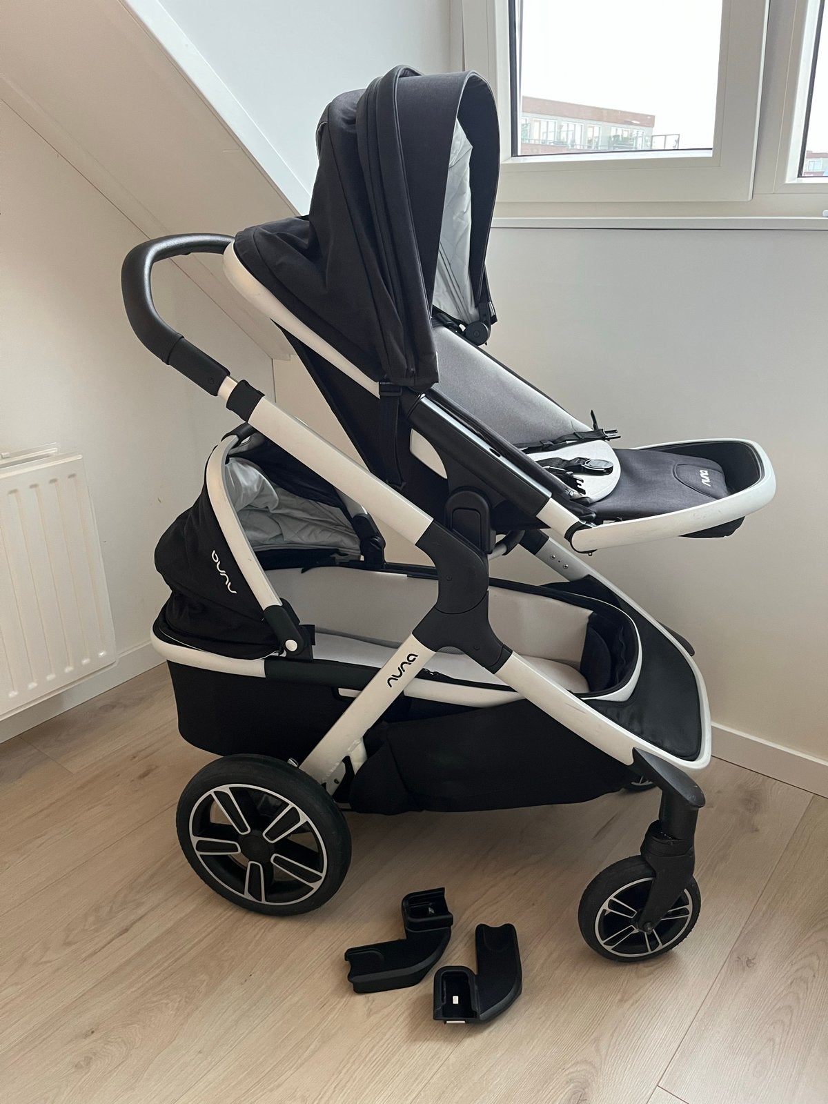 Nuna Kinderwagen - zeer nette staat, Gebruikt, Met reiswieg, Ophalen, Kinderwagen