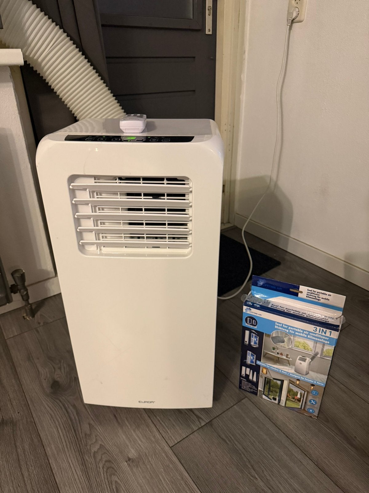 Mobiele Airco Eurom 9000 BTU met Afstandsbediening, Witgoed en Apparatuur, Airco's, Ophalen, 3 snelheden of meer, Zo goed als nieuw