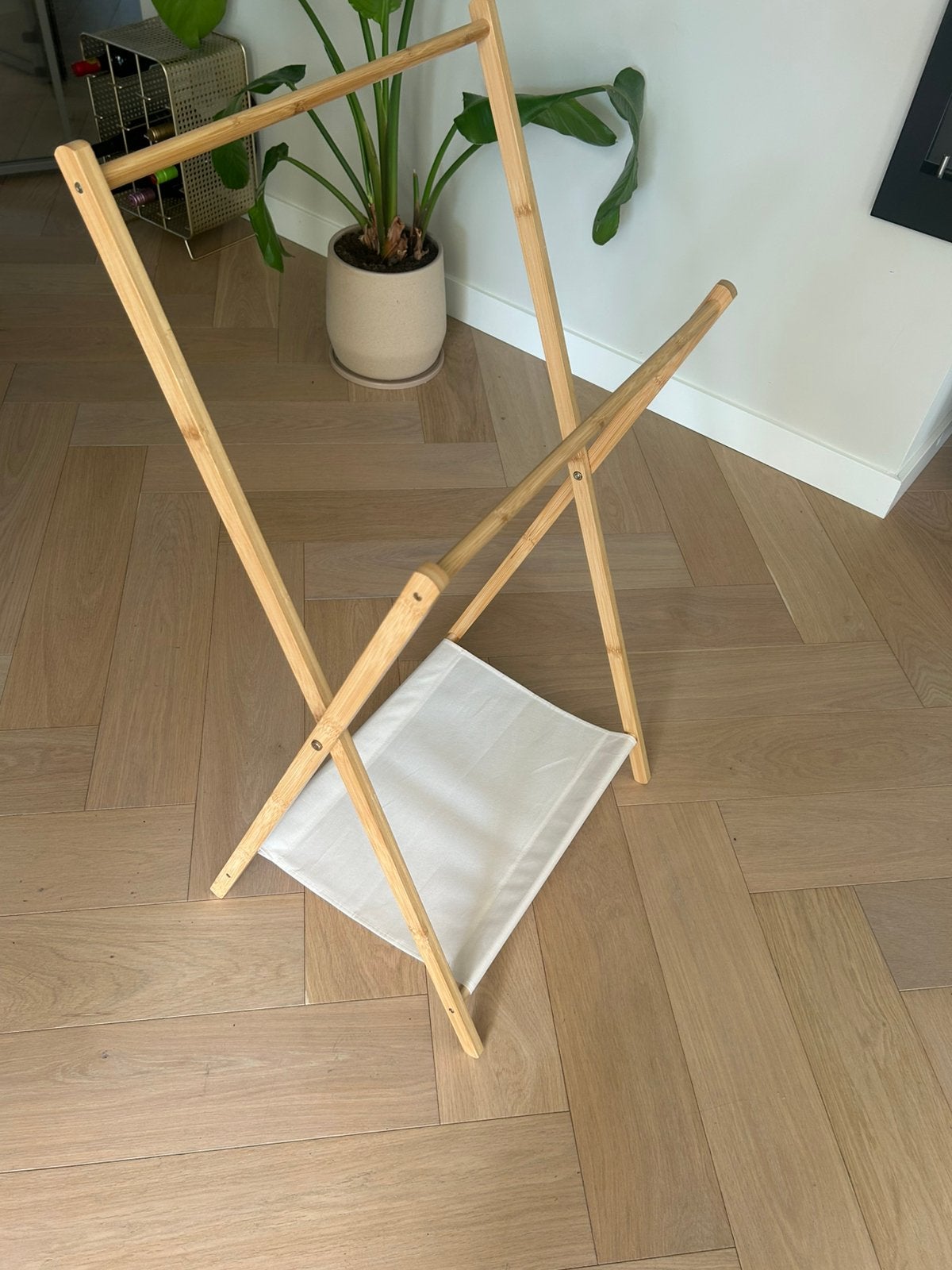 Kinder kledingrek / handdoekrek, Huis en Inrichting, Ophalen, Zo goed als nieuw