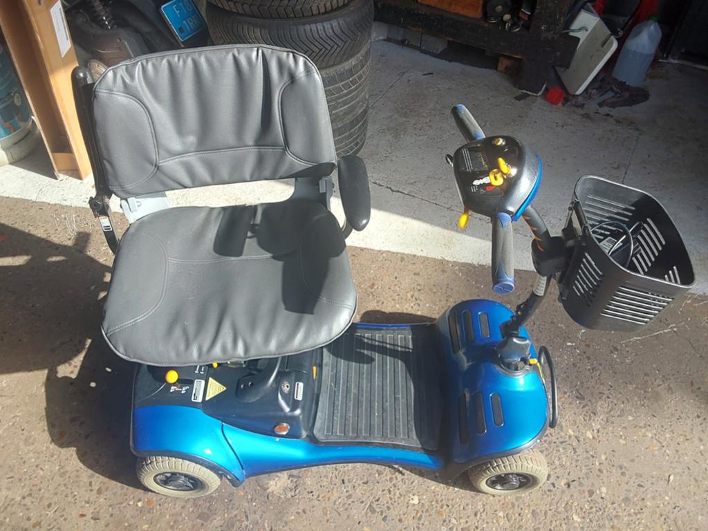 Scooters, Ophalen