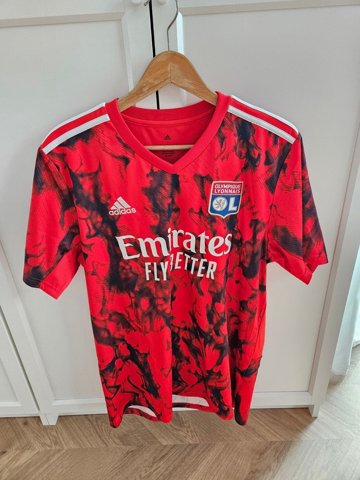 Olympique Lyon uitshirt seizoen 2022-2023 maat L, Ophalen of Verzenden, Zo goed als nieuw, Shirt