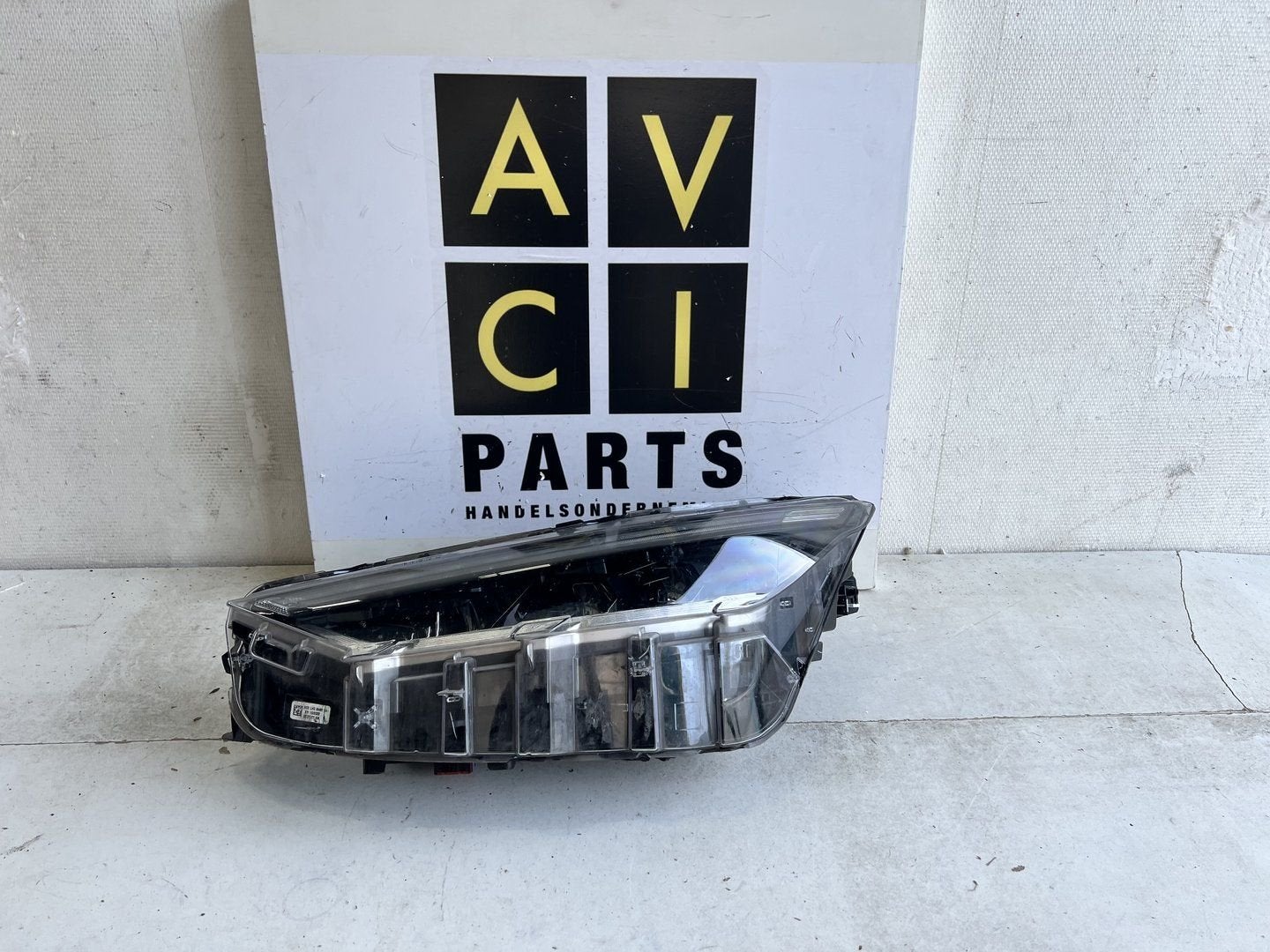 Koplamp Ford Mustang Mach-E Full led LJ8B13E015BF links, Gebruikt, -, -, Ophalen of Verzenden