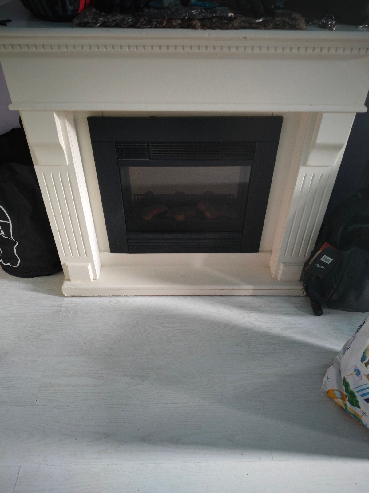 Elektrische open haard met verwarming en ombouw, Ophalen of Verzenden, Gebruikt, Vrijstaande haard, Elektrische haard