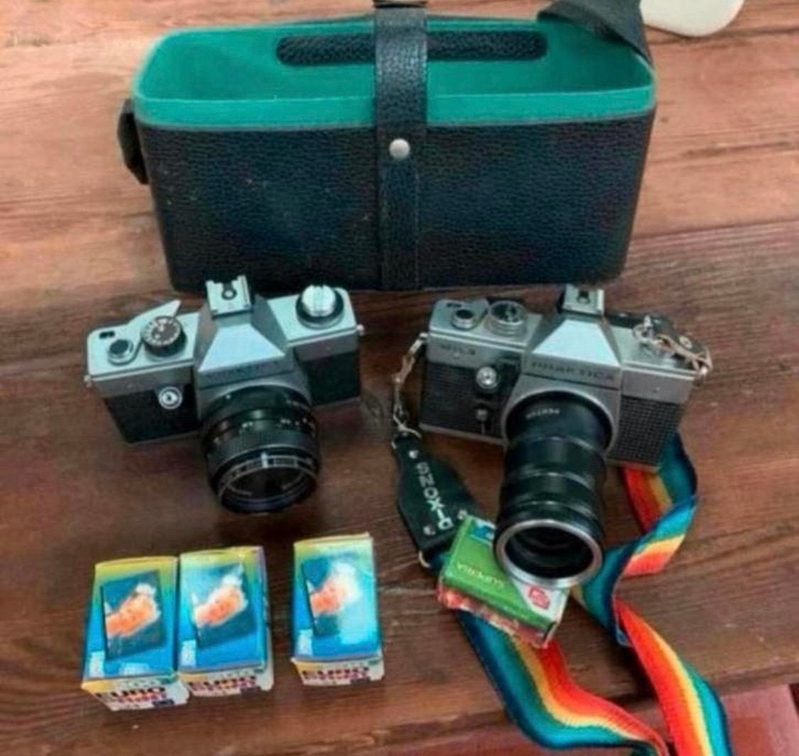 Fototoestel twee Praktica MTL3 vintage fotocamera’s., Verzenden