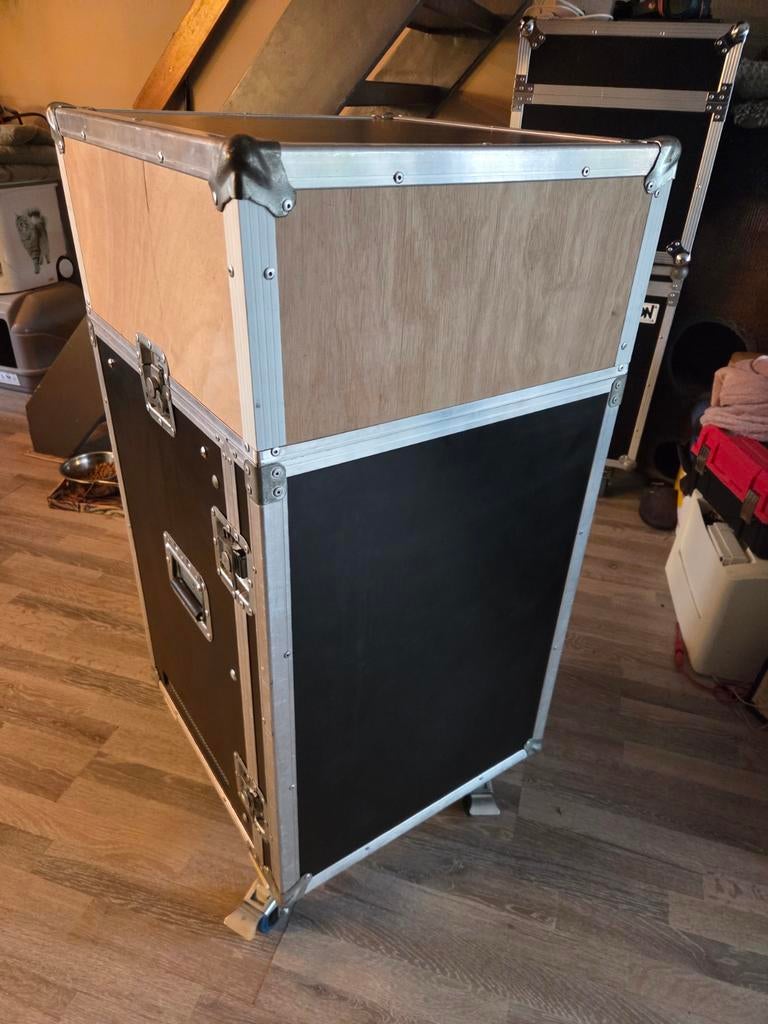 19 inch Flightcase voor veilig transport, Ophalen of Verzenden, Gebruikt, Speaker of Versterker, Flightcase