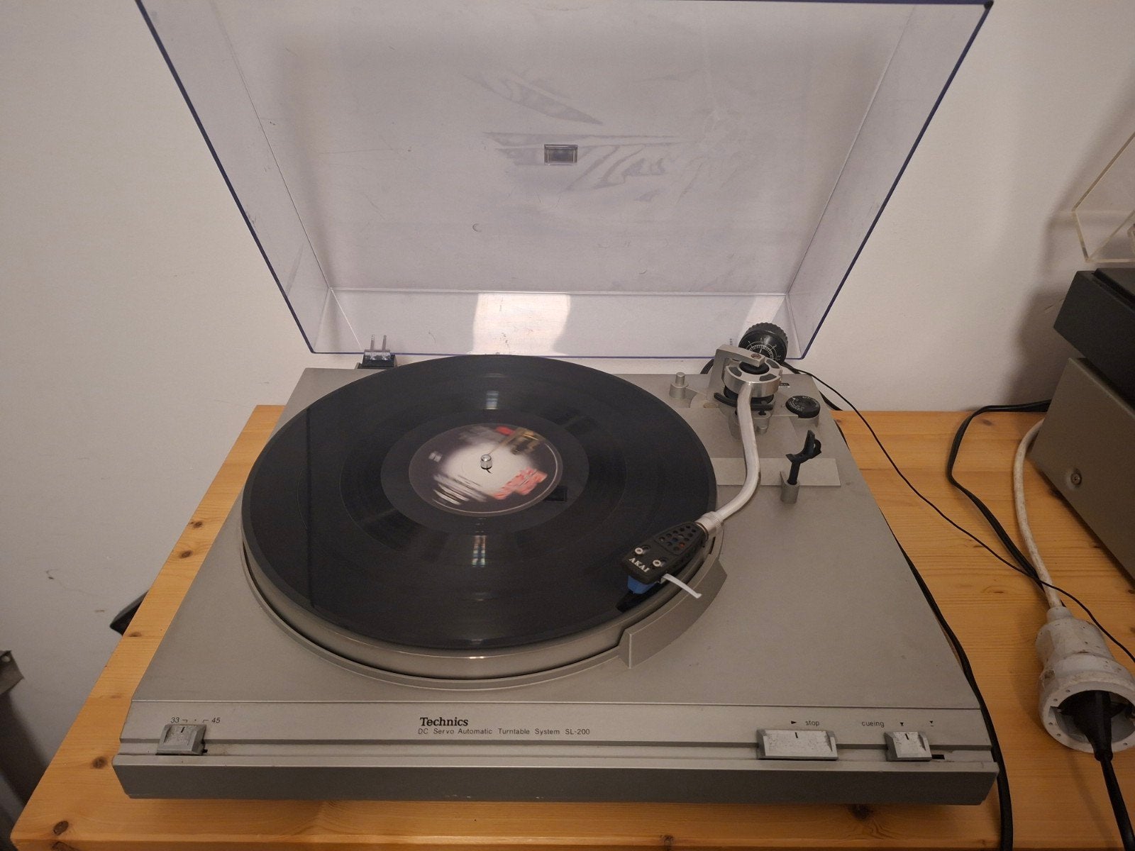 technics sl-200 platenspeler, Gebruikt, Automatisch, Ophalen of Verzenden, Platenspeler