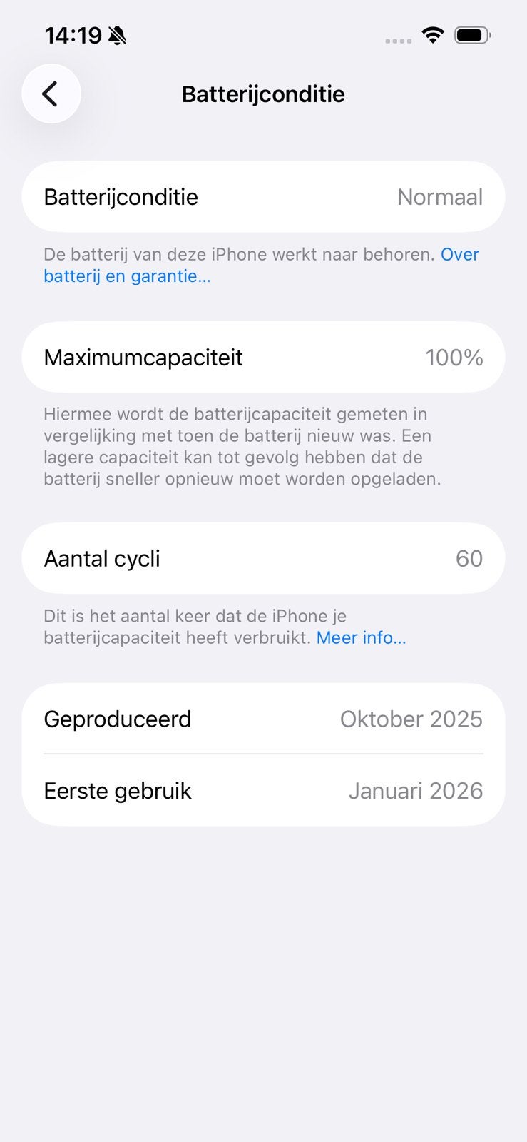 Nieuwstaat iPhone 16e 128GB Zwart Batter 100% bon + garantie, Telecommunicatie, Zwart, Ophalen of Verzenden, Zo goed als nieuw