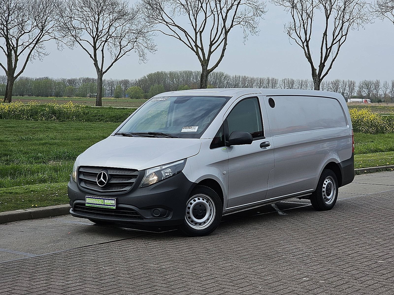 MERCEDES-BENZ VITO 116 l2 navi automaat ac!, Auto's, Automaat, 136 pk, Gebruikt, Euro 6