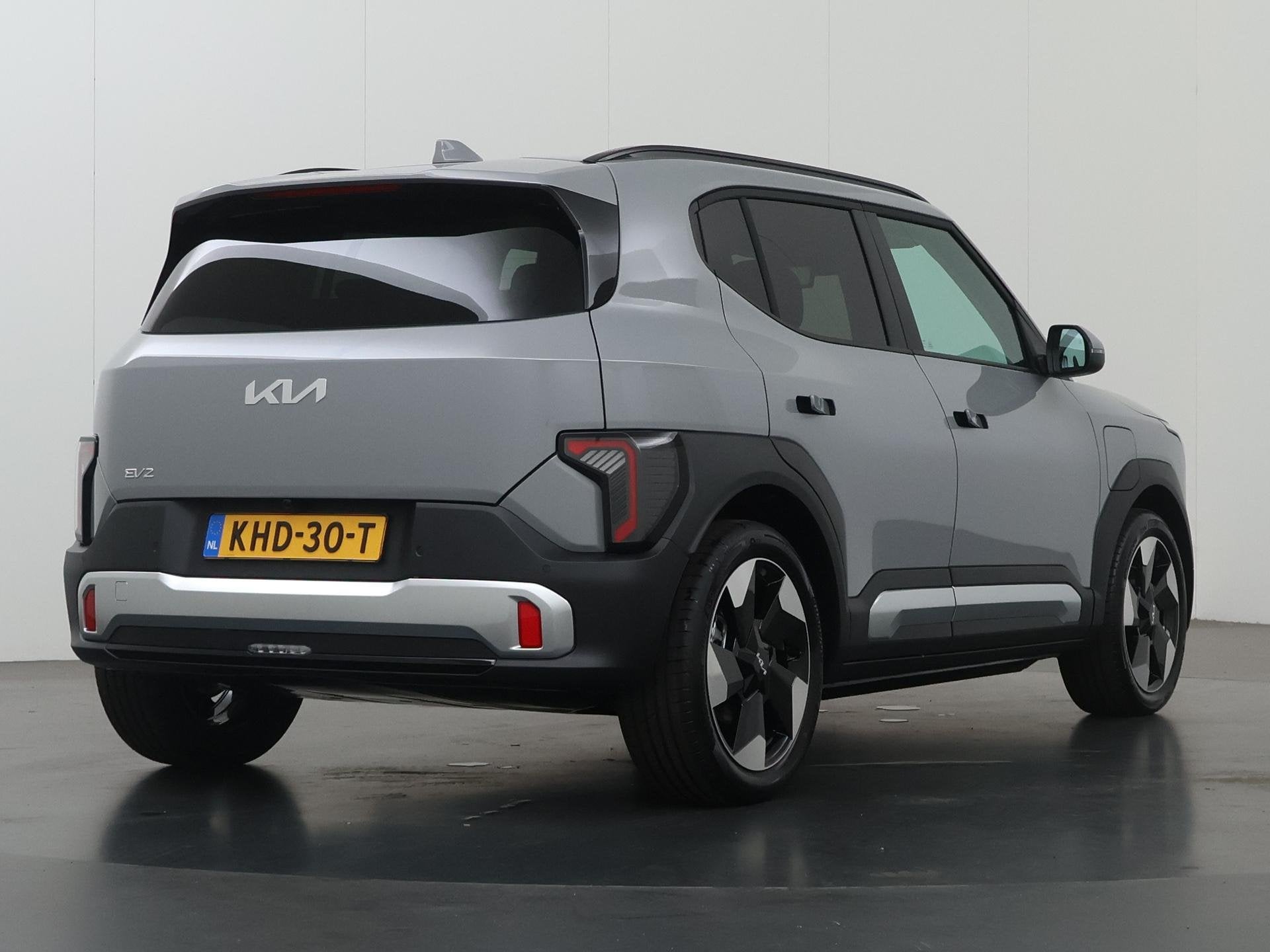 Kia EV2 Plus Advanced 42.2 kWh 4p. | Glazen schuif-/kantelda, Stof, Automatische klimaatregeling, 4 stoelen, Origineel Nederlands