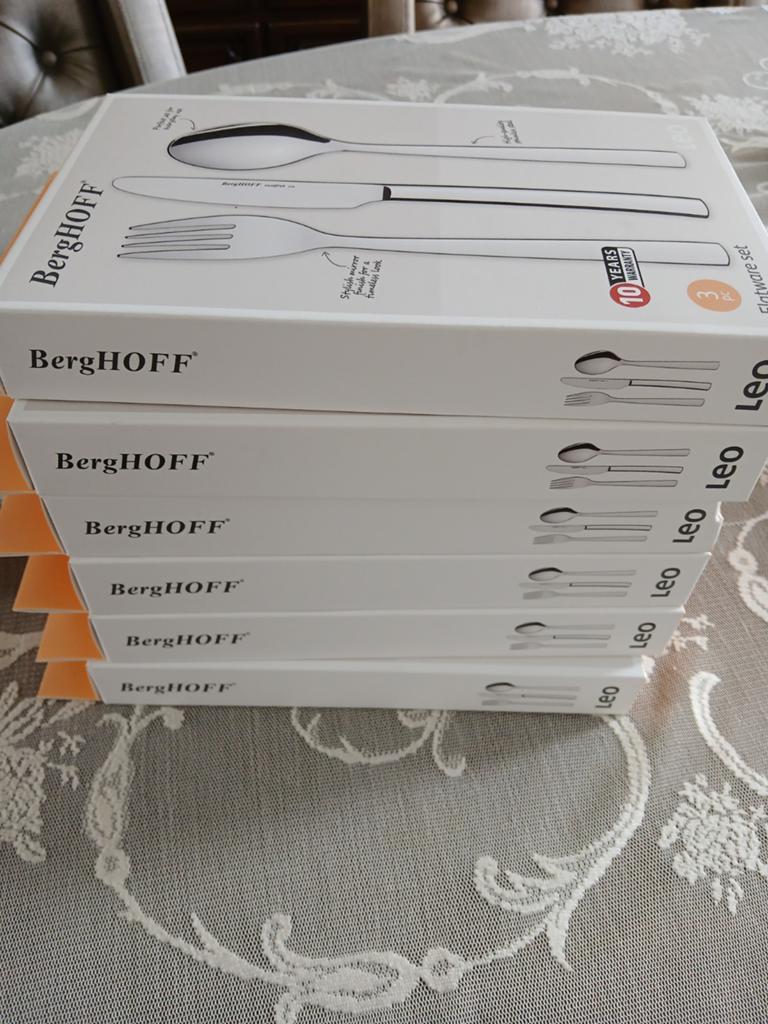 Nieuw 6 persoons bestekset Berghoff- Leo, Nieuw, Ophalen of Verzenden, Rvs of Chroom, Vaatwasserbestendig