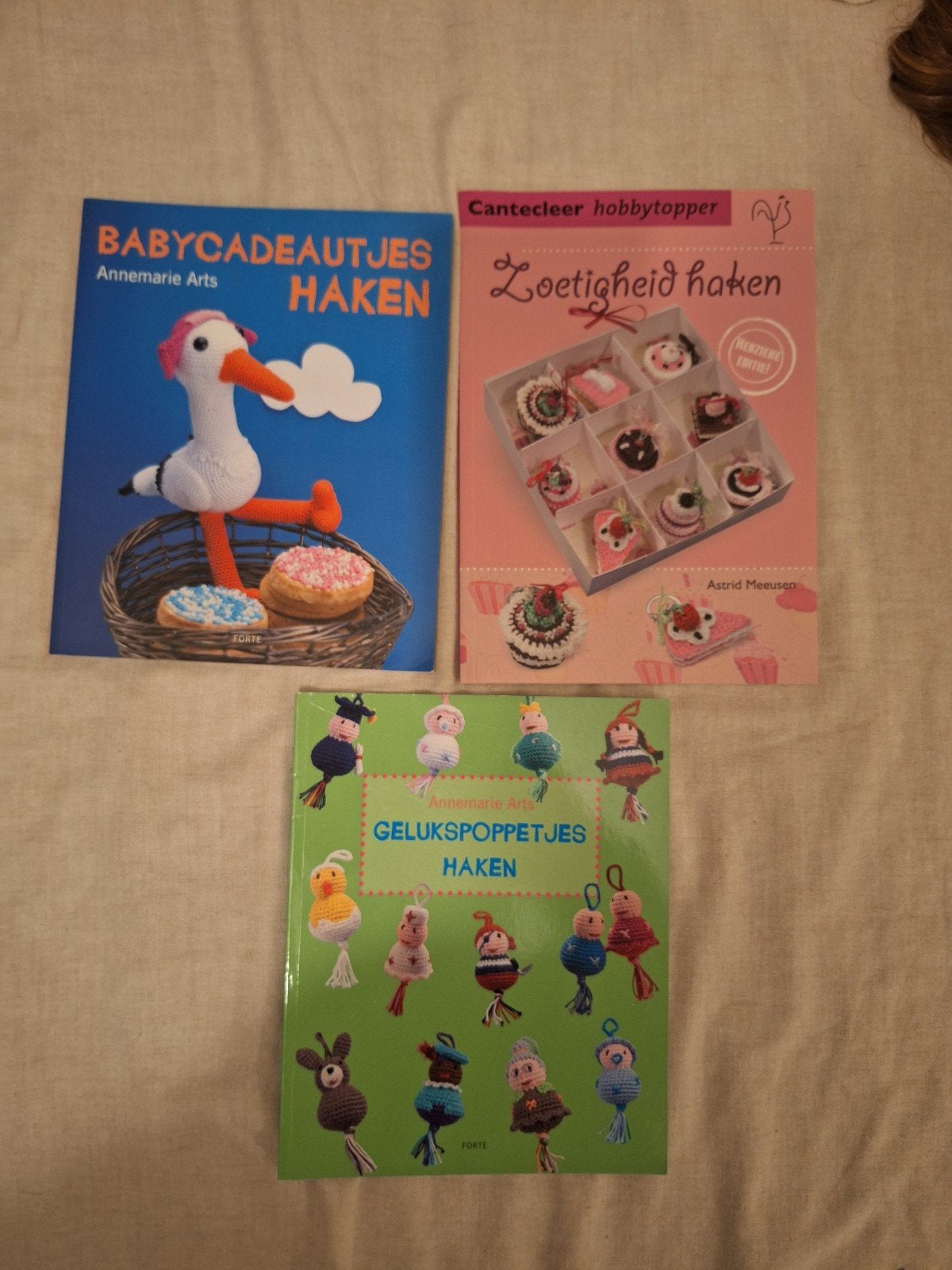 3x diverse haakpatroon boeken, Hobby en Vrije tijd, Ophalen of Verzenden, Haken, Patroon of Boek