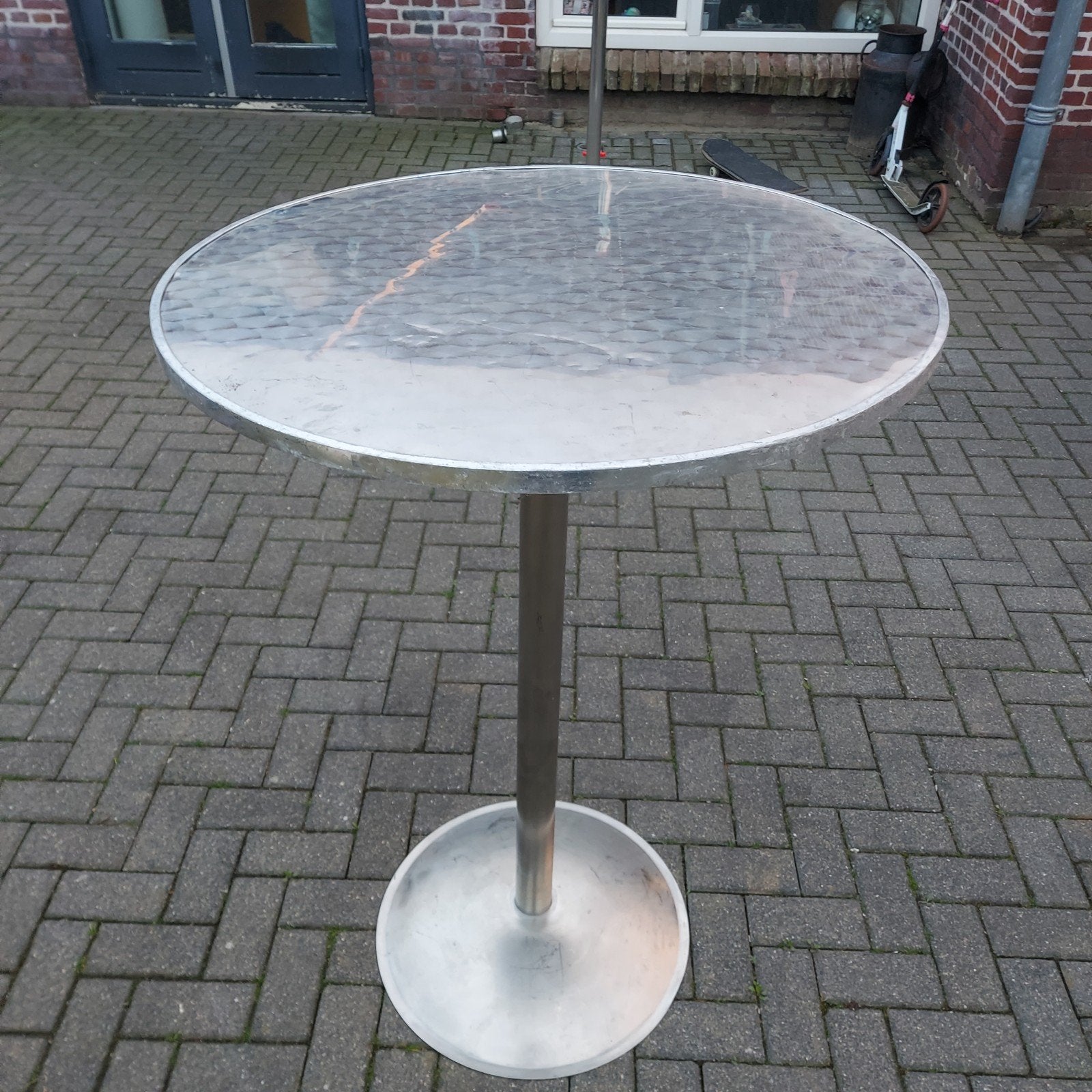 Statafels, Ophalen