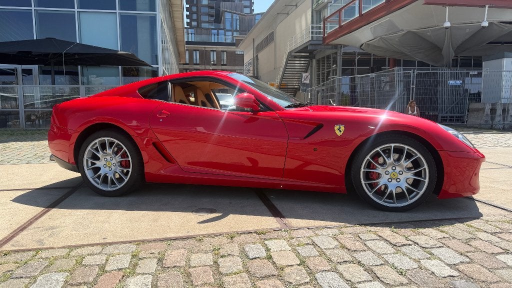 Ferrari 599 6.0 V12 GTB Fiorano F1 2007 Rosso Corsa, Automaat, Achterwielaandrijving, Beige, 12 cilinders