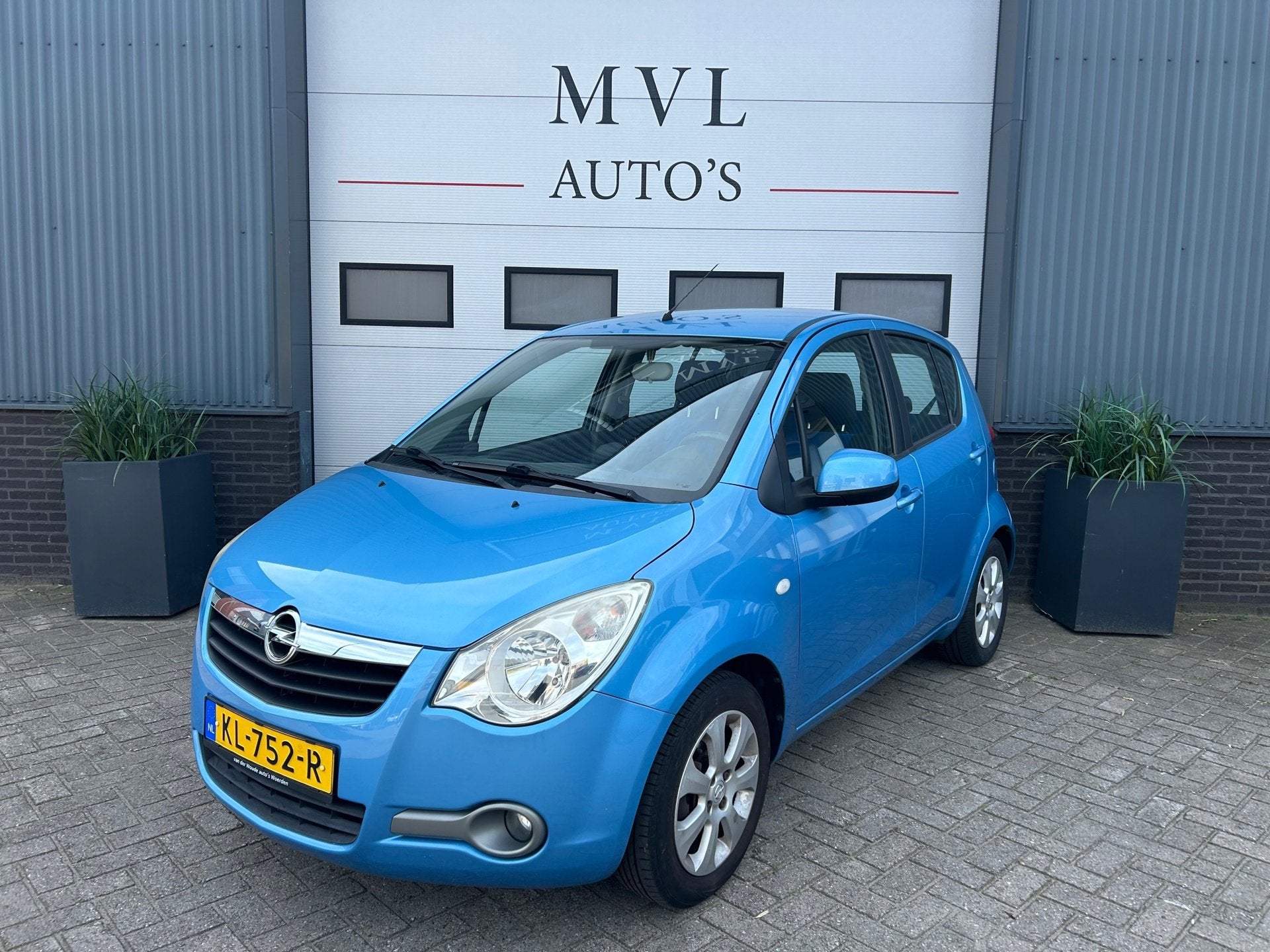 Opel Agila 1.0 Edition, Auto's, Gebruikt, 31 €/maand, Elektrische ramen, Blauw