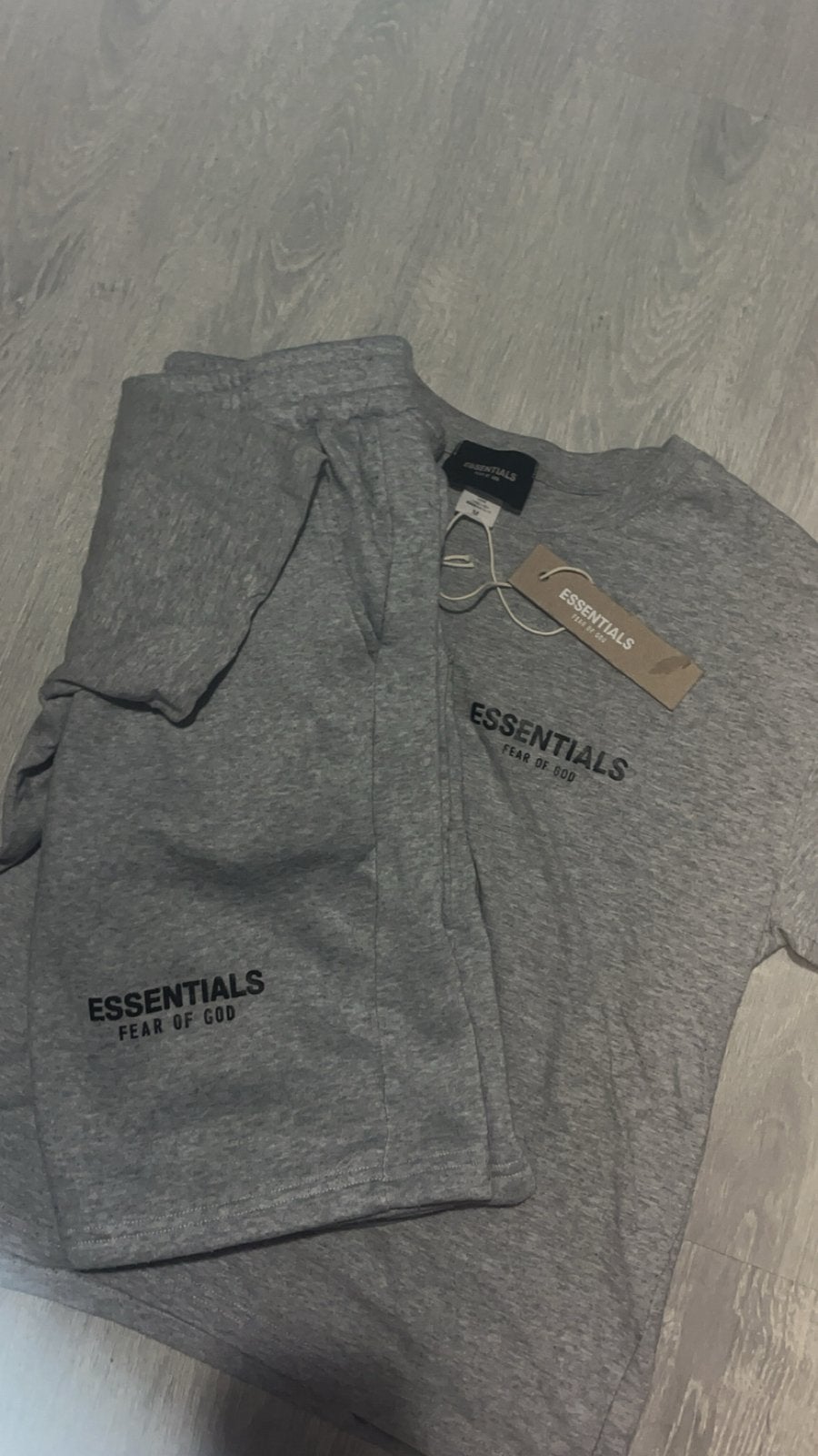 Essentials zonersetje!, Ophalen of Verzenden, Zo goed als nieuw, Zwart