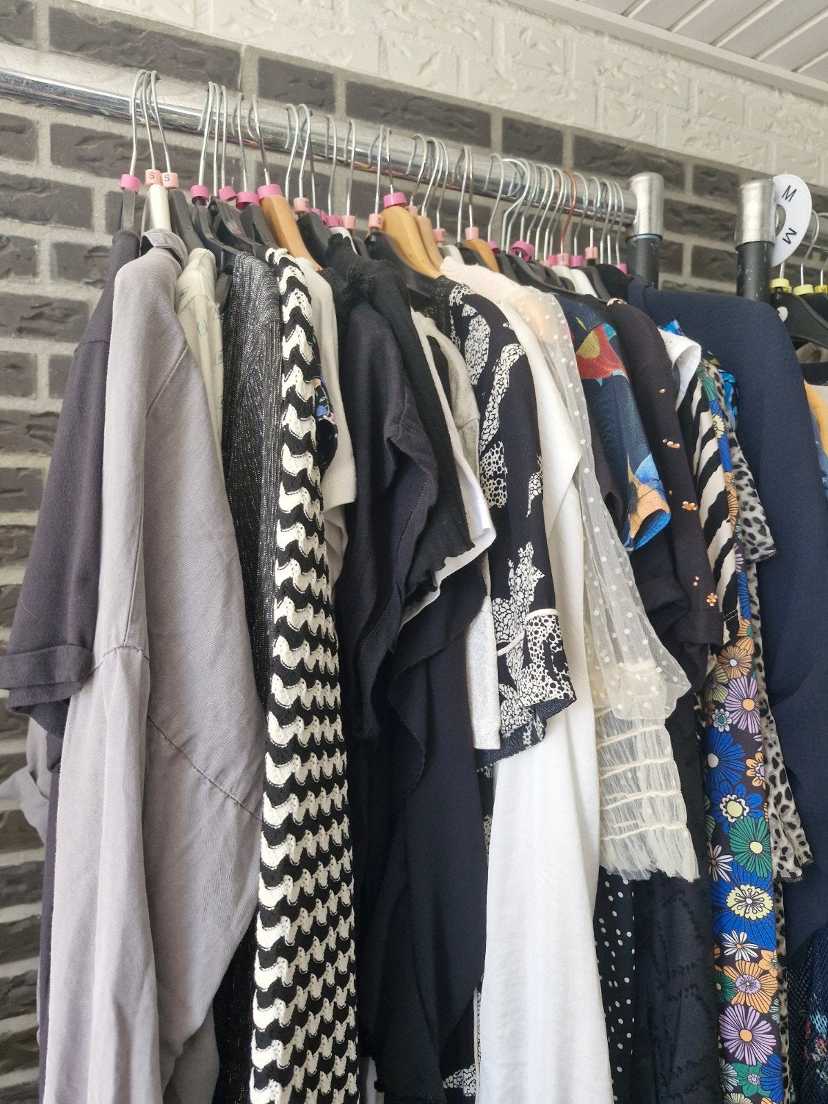 Partij kleding maat S - 145 stuks, Diverse merken, Ophalen, Zo goed als nieuw