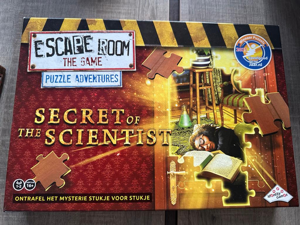 Escape Room The Game: Secret of the Scientist, Hobby en Vrije tijd, Denksport en Puzzels, Ophalen of Verzenden, Minder dan 500 stukjes