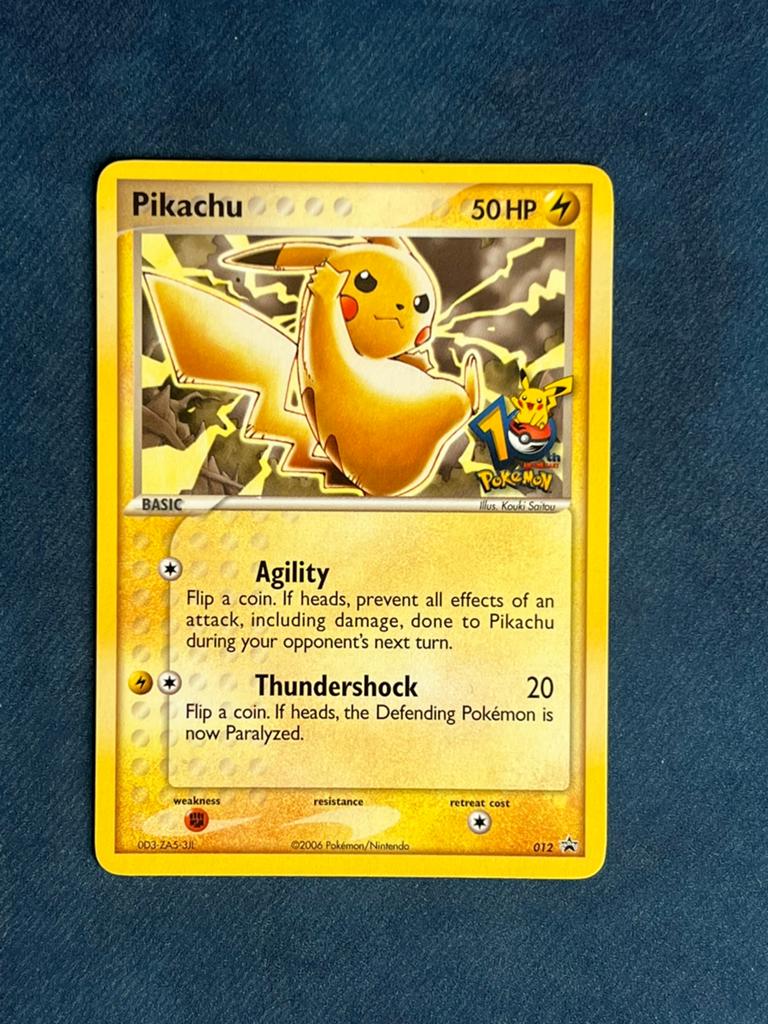 Pikachu 10th anniversary promo 012, Ophalen of Verzenden, Zo goed als nieuw