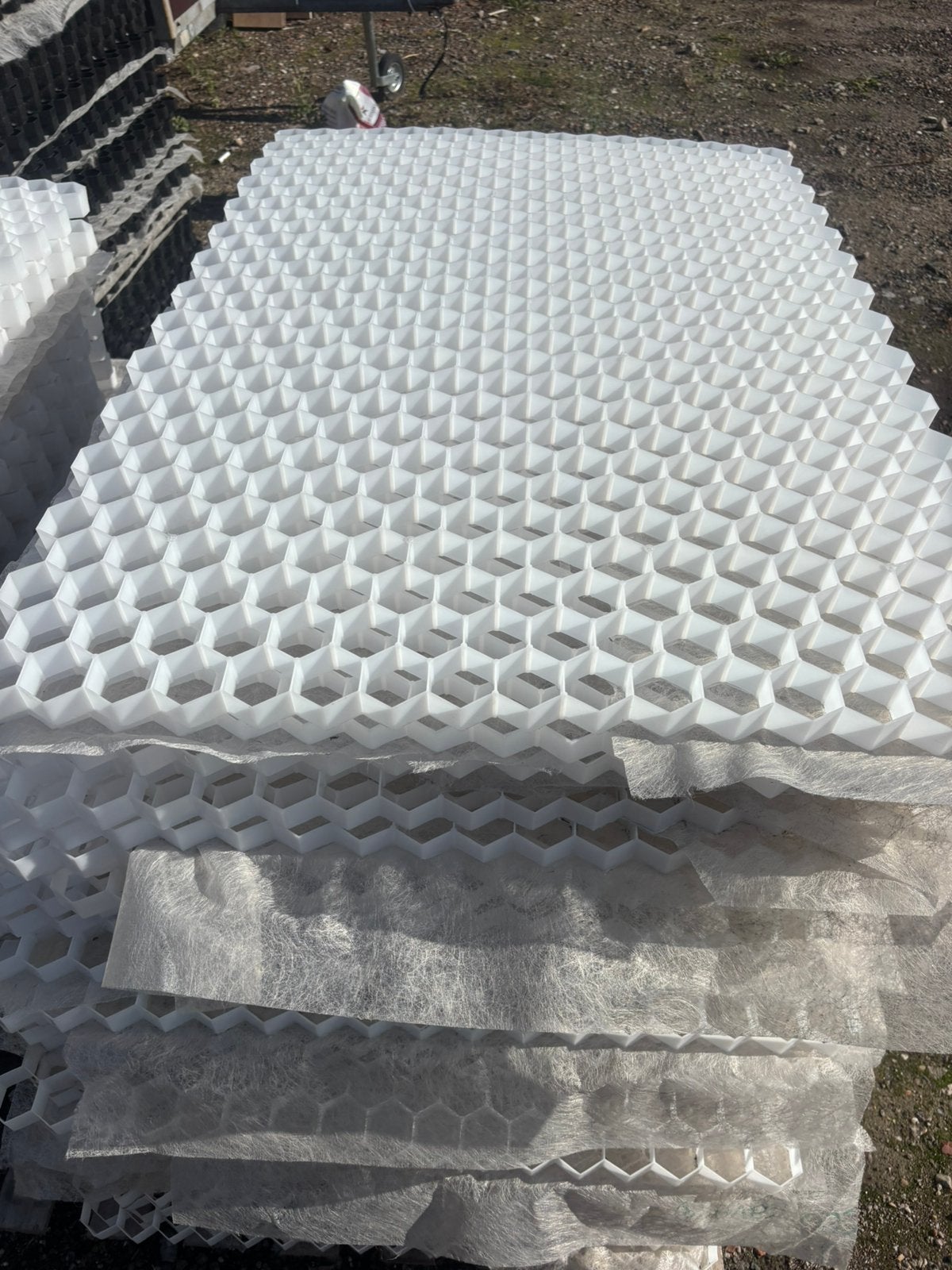 Grindplaten, Tuin en Terras, Ophalen, Zo goed als nieuw