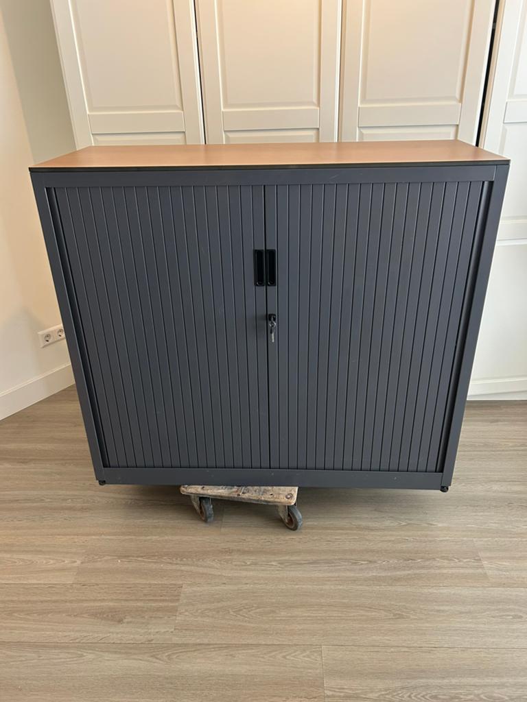Roldeur kast /argief kast h 105 b 120 diepte 47, Ophalen, Zo goed als nieuw, 25 tot 50 cm, 100 tot 150 cm