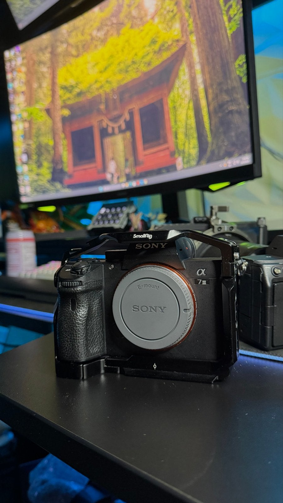 Sony A7III + SmallRig cage & Feelworld monitor, Gebruikt, Ophalen of Verzenden, Accu, Sony