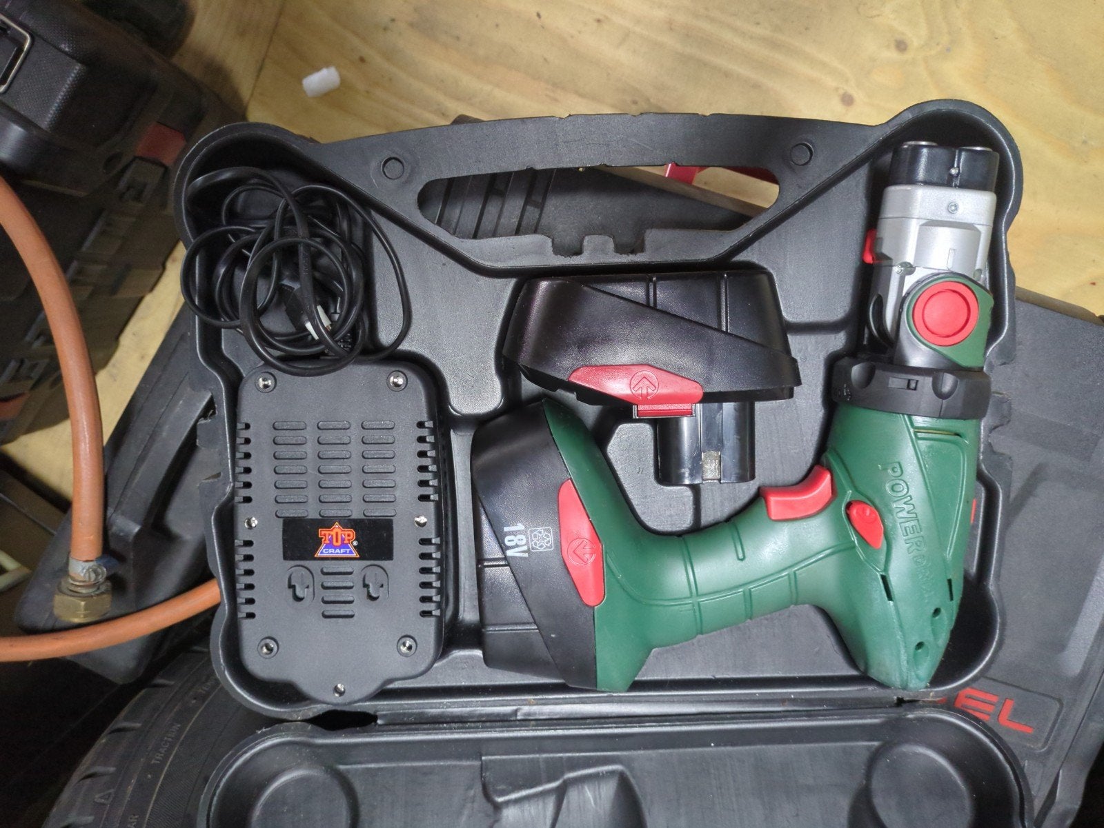 Powerdrill 18V Accuboormachine met verstelbare kop