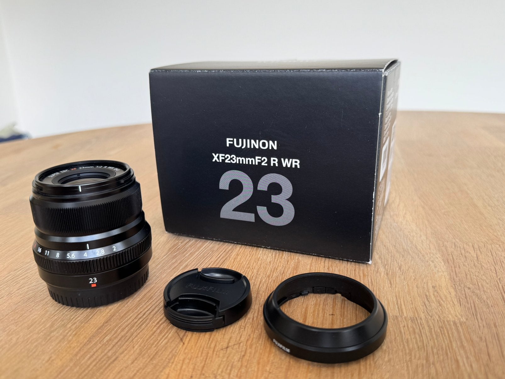 Fujinon XF 23mm f/2 R WR – nette staat + doos, Fujifilm, Macrofunctie, Ophalen of Verzenden, Zo goed als nieuw
