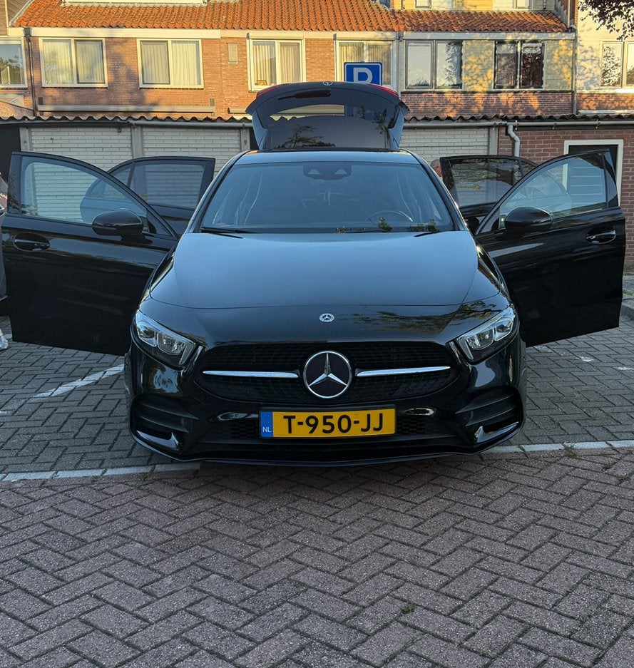 Mercedes-Benz A250e, Auto's, Automaat, Leder en Stof, Zwart, Te koop
