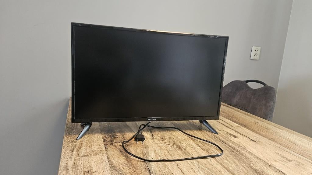 Monitor Salora 24 inch model 24D210, Computers en Software, Monitoren, Zo goed als nieuw, 60 Hz of minder, HDMI, VGA, Gaming, IPS