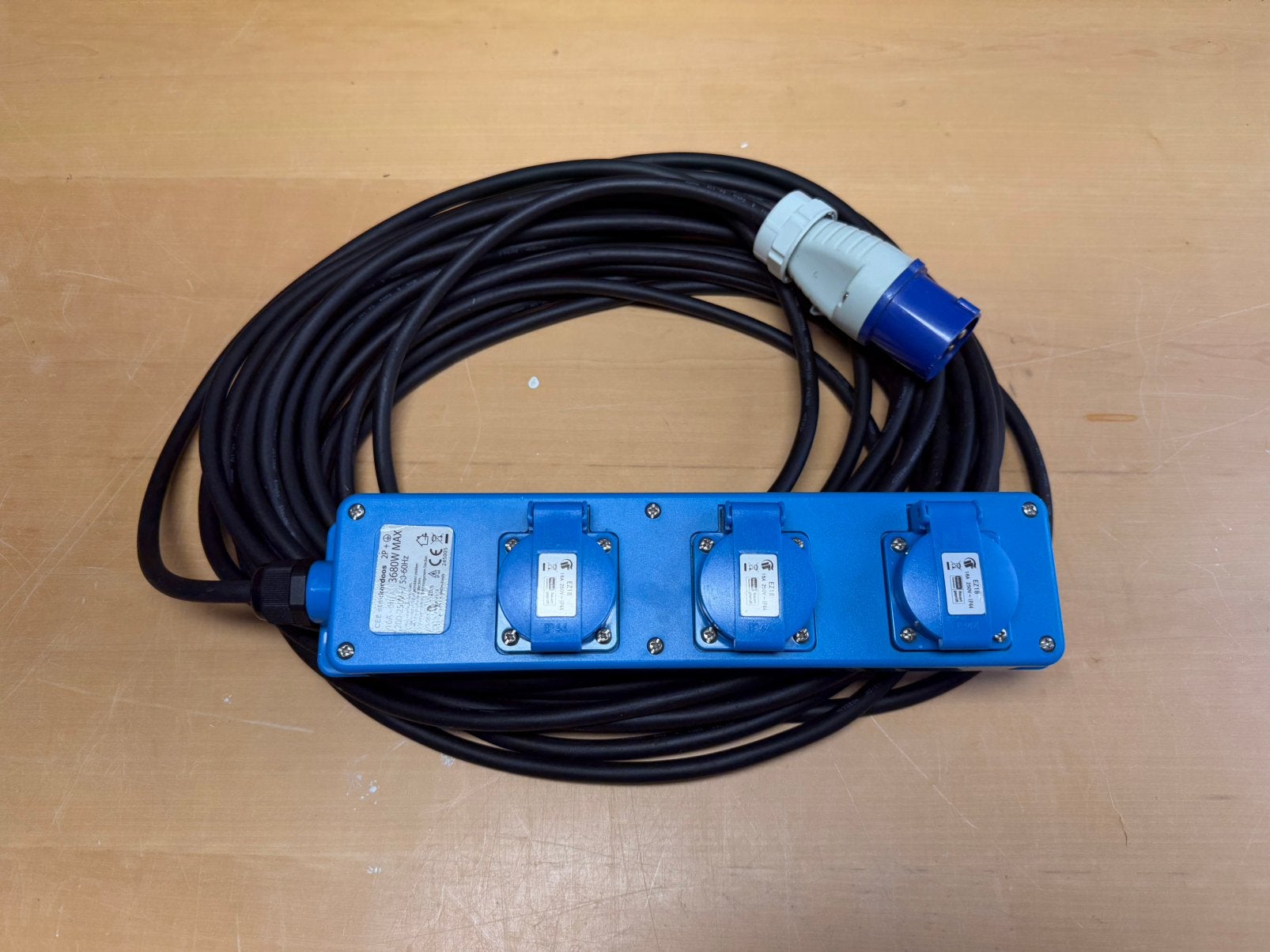 CEE Stekkerdoos - 20mtr., Ophalen, Zo goed als nieuw