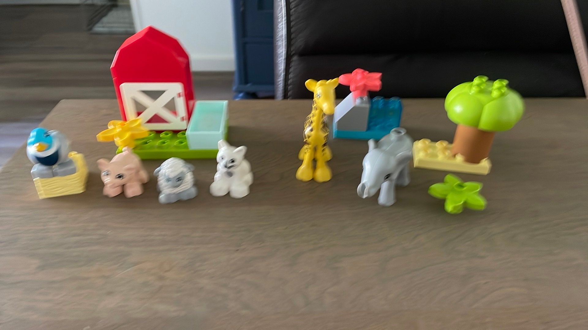 2  Complete Duplo Dieren  sets 10949/10971 !!, Kinderen en Baby's, Speelgoed | Duplo en Lego, Ophalen of Verzenden, Zo goed als nieuw