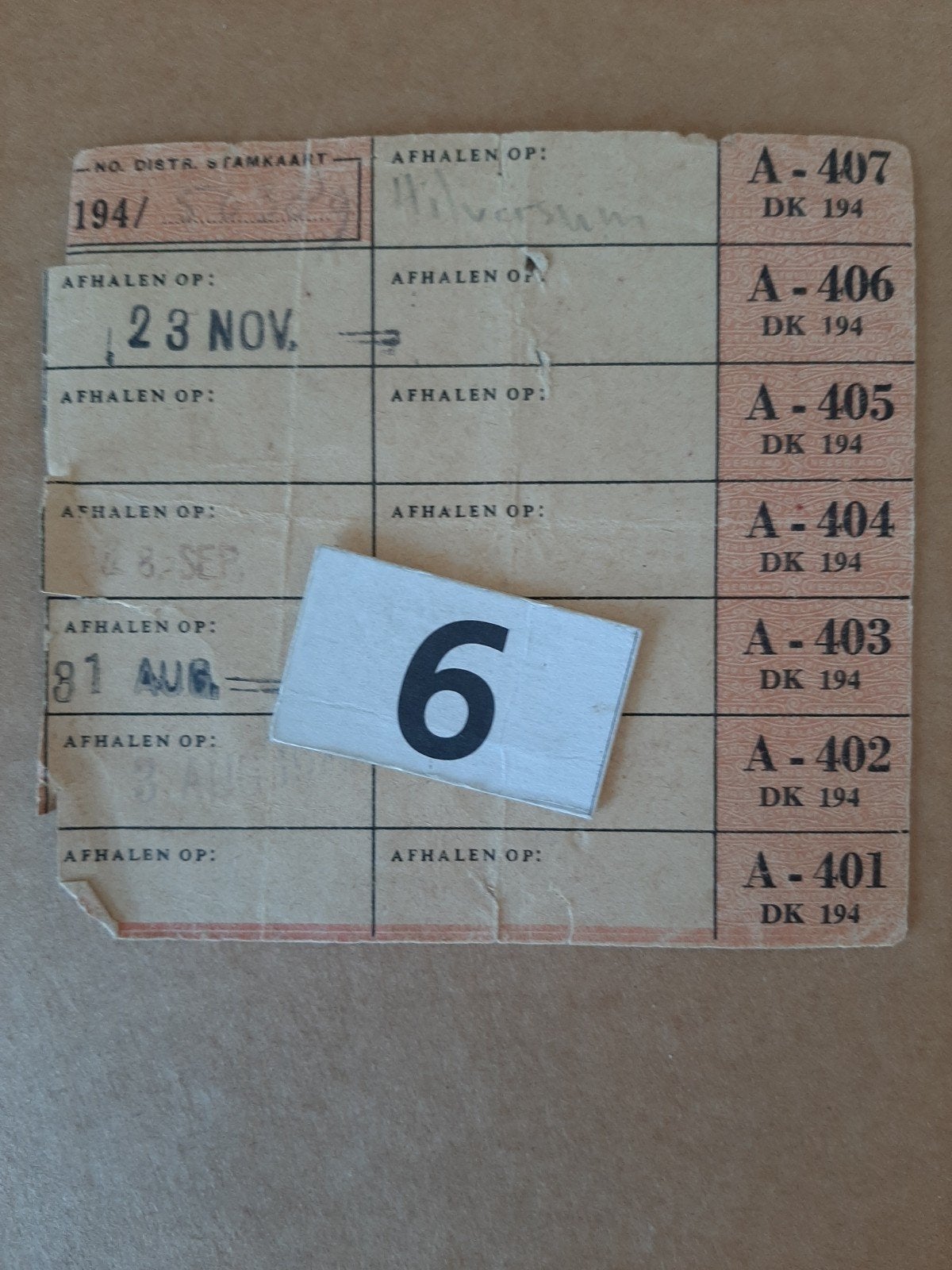 Inlegvel voor Tweede Distributiestamkaart Hilversum Noord Ho, Verzamelen, Ophalen of Verzenden, Landmacht, Nederland, Boek of Tijdschrift