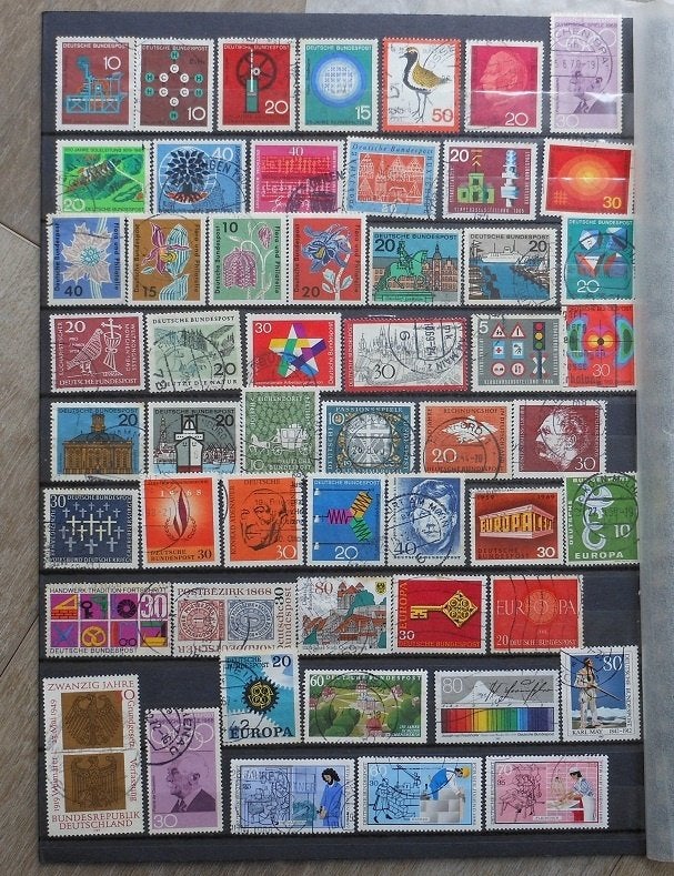 Heel veel postzegels Duitsland BRD en DDR, Ophalen of Verzenden, Overige periodes