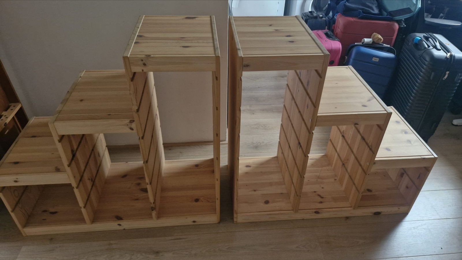 Twee houten opbergkasten/boekenplanken ikea, Huis en Inrichting, Ophalen, Met plank(en), Gebruikt, 100 tot 150 cm