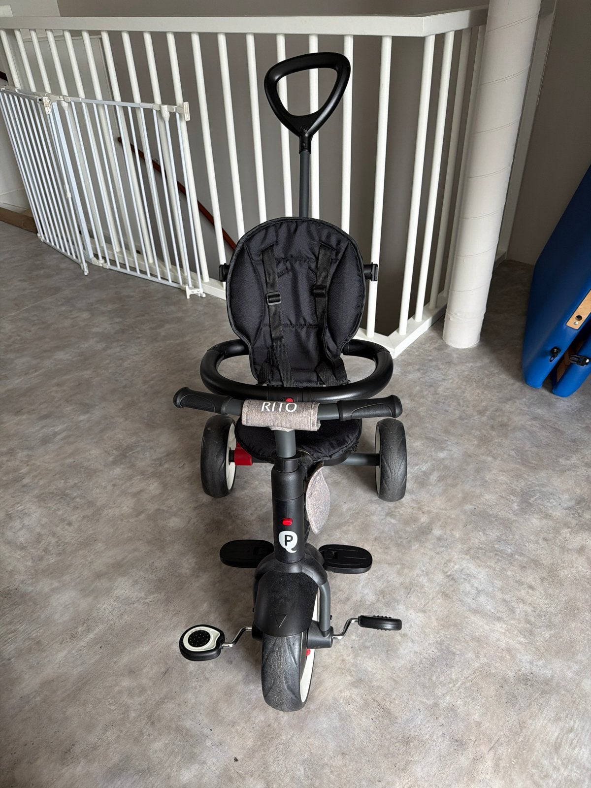 Rito Kinderwagen Fiets - 3-in-1 Driewieler, Ophalen, Zo goed als nieuw, Duwstang