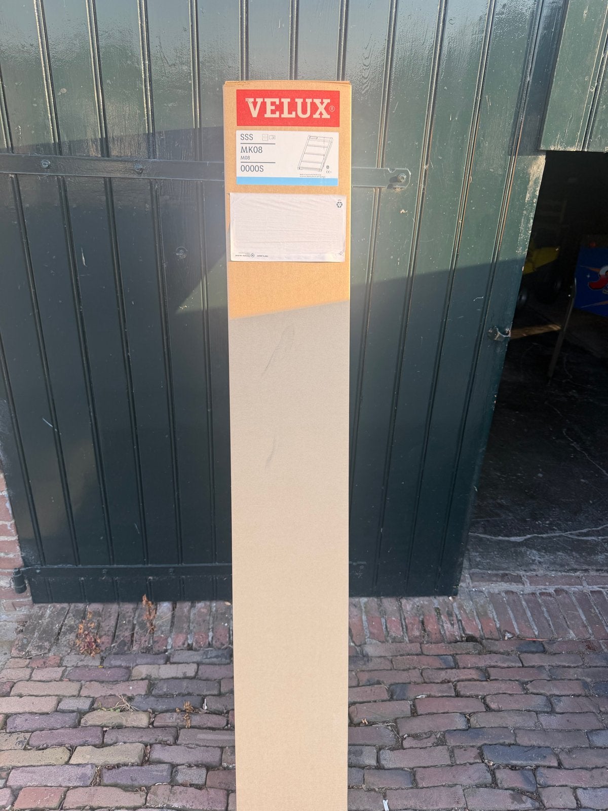 Nieuw Velux MK08 Elektrische Verduisterende Zonwering Solar, Ophalen, Nieuw, Overige typen, Elektrisch