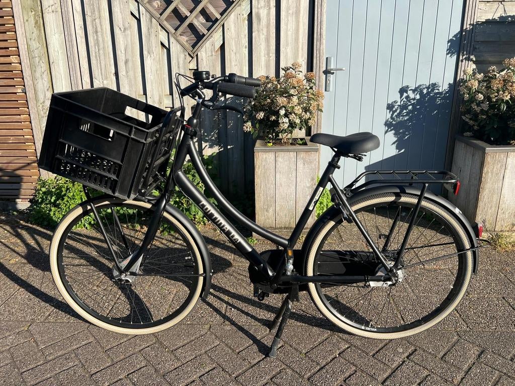 Cortina U4 Transportfiets jett black matt, Fietsen en Brommers, Fietsen | Dames | Damesfietsen, Versnellingen, 56 cm of meer, Zo goed als nieuw