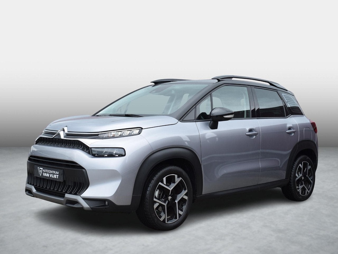 Citroën C3 Aircross 1.2 PureTech Max | 110 PK | ACHTERUITRI, Voorwielaandrijving, 840 kg, Gebruikt, 1199 cc