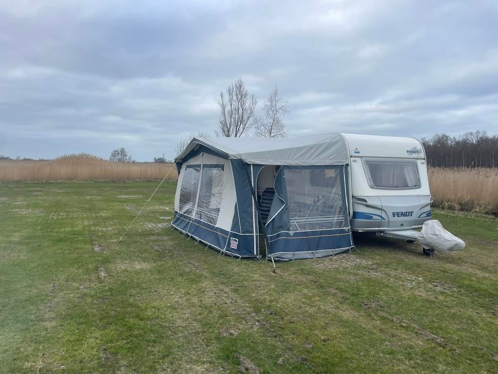 Voortent merk StarCamp, Ophalen, Gebruikt