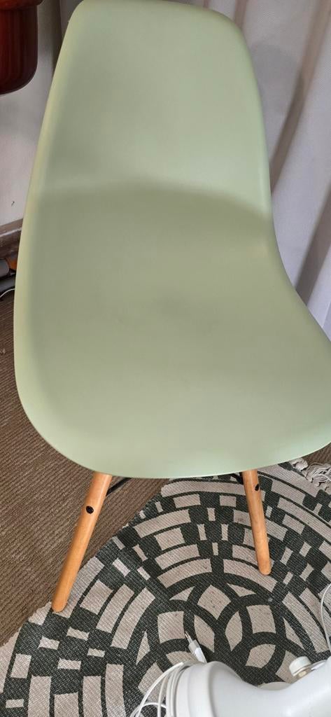 Complete woondecoratie set: stoel, lamp, kleed, klo, Huis en Inrichting, Overige Huis en Inrichting, Zo goed als nieuw, Ophalen
