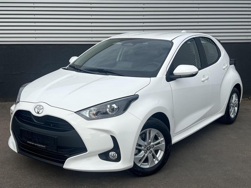 Toyota Yaris 1.5 Hybrid 115 Comfort Nieuw & Direct leverbaar, Auto's, Toyota, Stof, Euro 6, 116 pk, Nieuw