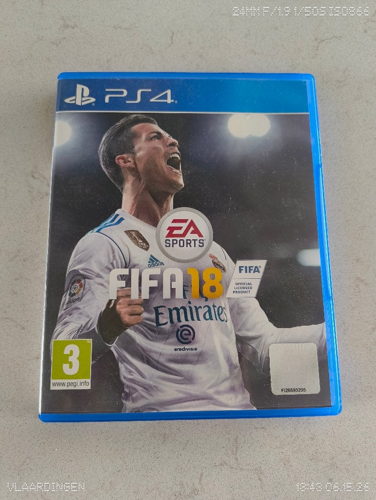 Fifa 18 - PlayStation 4, Ophalen of Verzenden, Zo goed als nieuw, Eén computer, Sport