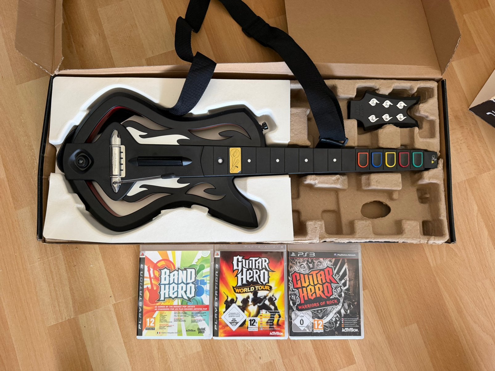 Guitar Hero Set, Spelcomputers en Games, Spelcomputers | Sony PlayStation 3, Phat, Ophalen of Verzenden, Zo goed als nieuw, Zonder controller