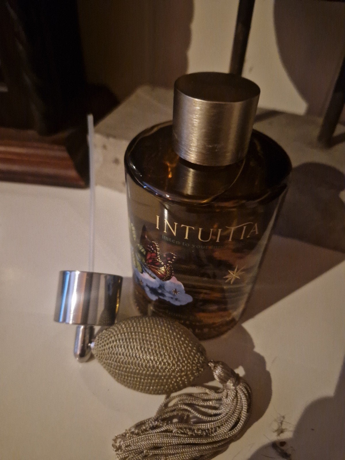 Intuitta parfum met verstuiver en originele doos, Ophalen of Verzenden, Nieuw