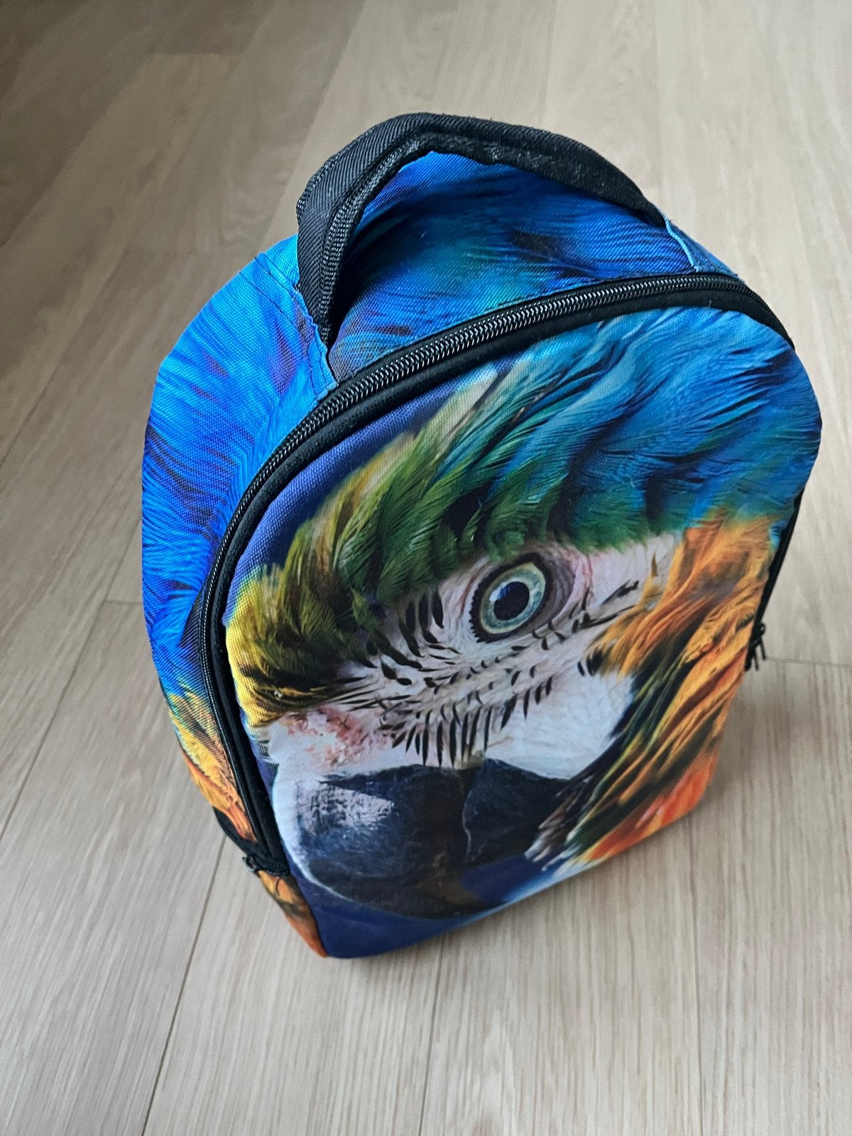 Rugzak met Papegaai Print - Zo goed als nieuw, Overige merken, 25 tot 40 cm, Ophalen of Verzenden, Zo goed als nieuw