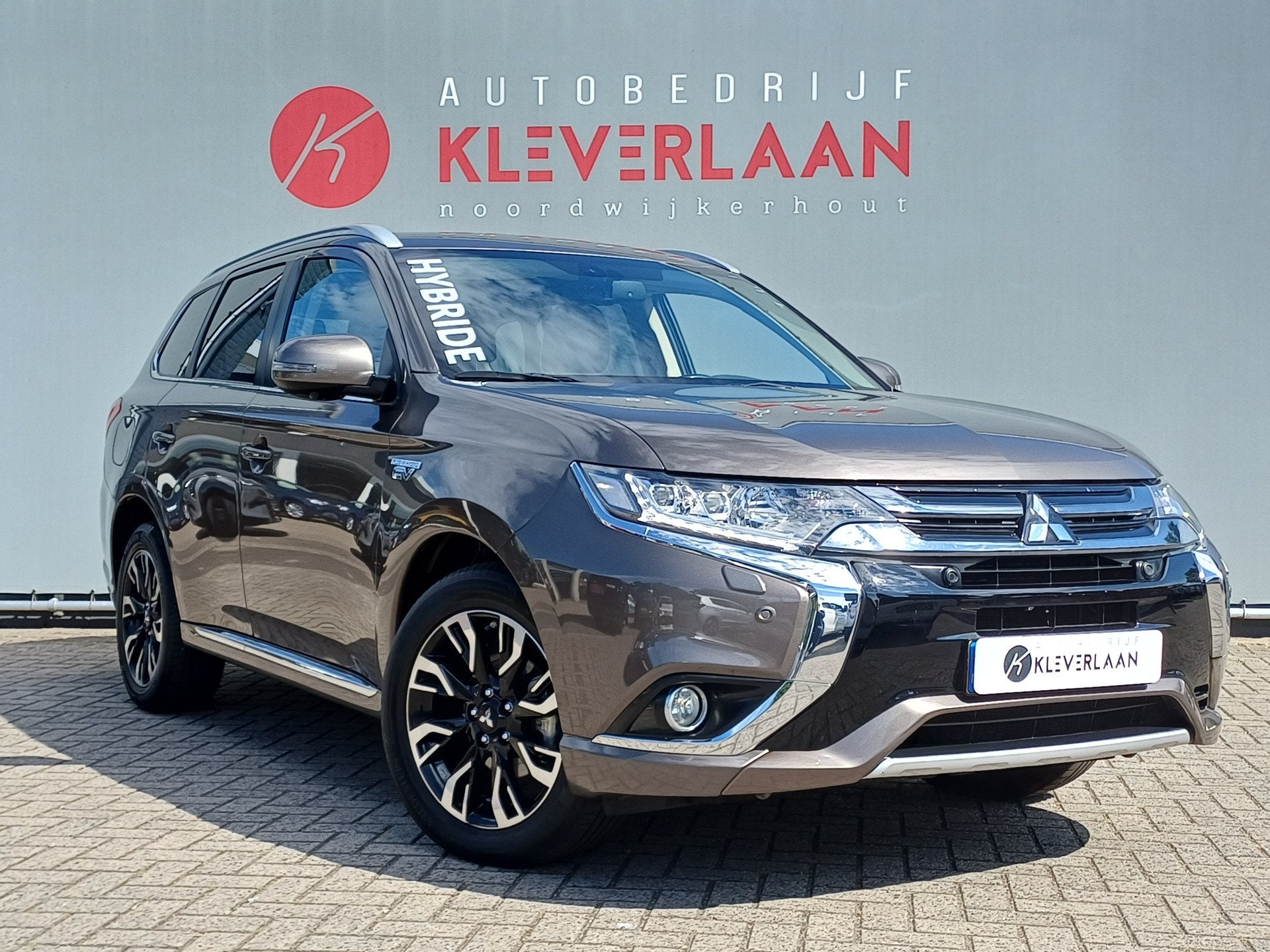 Mitsubishi Outlander 2.0 PHEV Instyle (bj 2015, automaat), Auto's, Euro 6, 4 cilinders, 1820 kg, Bedrijf