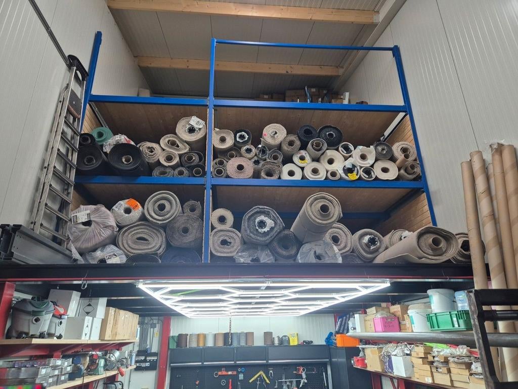 Trapbekleding vanaf €299, Grijs, Ophalen of Verzenden, 200 cm of meer, Modern