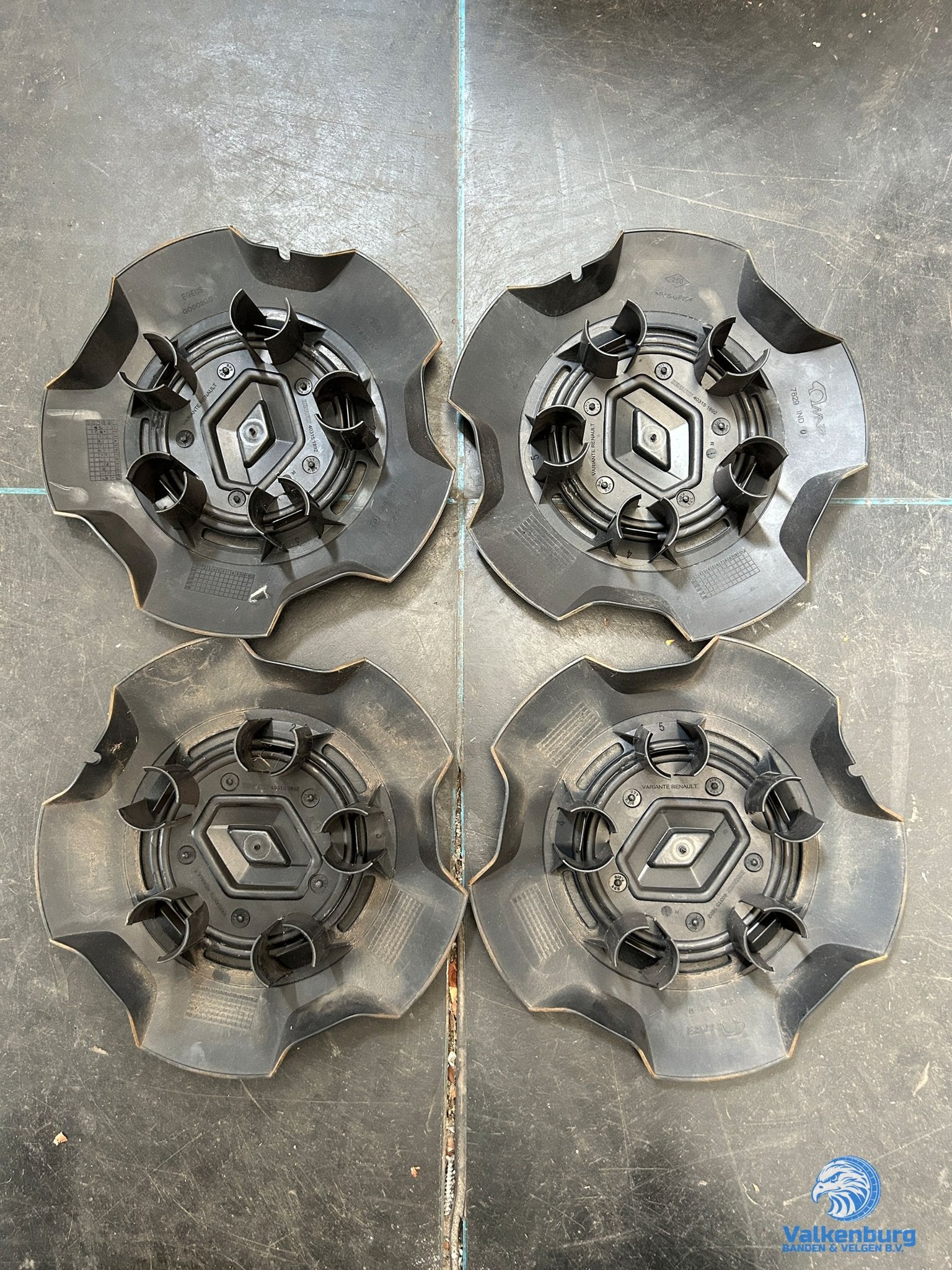 ORIGINELE Renault Trafic naafkap naafdop wieldop set zwart, Gebruikt, -, Verzenden, -