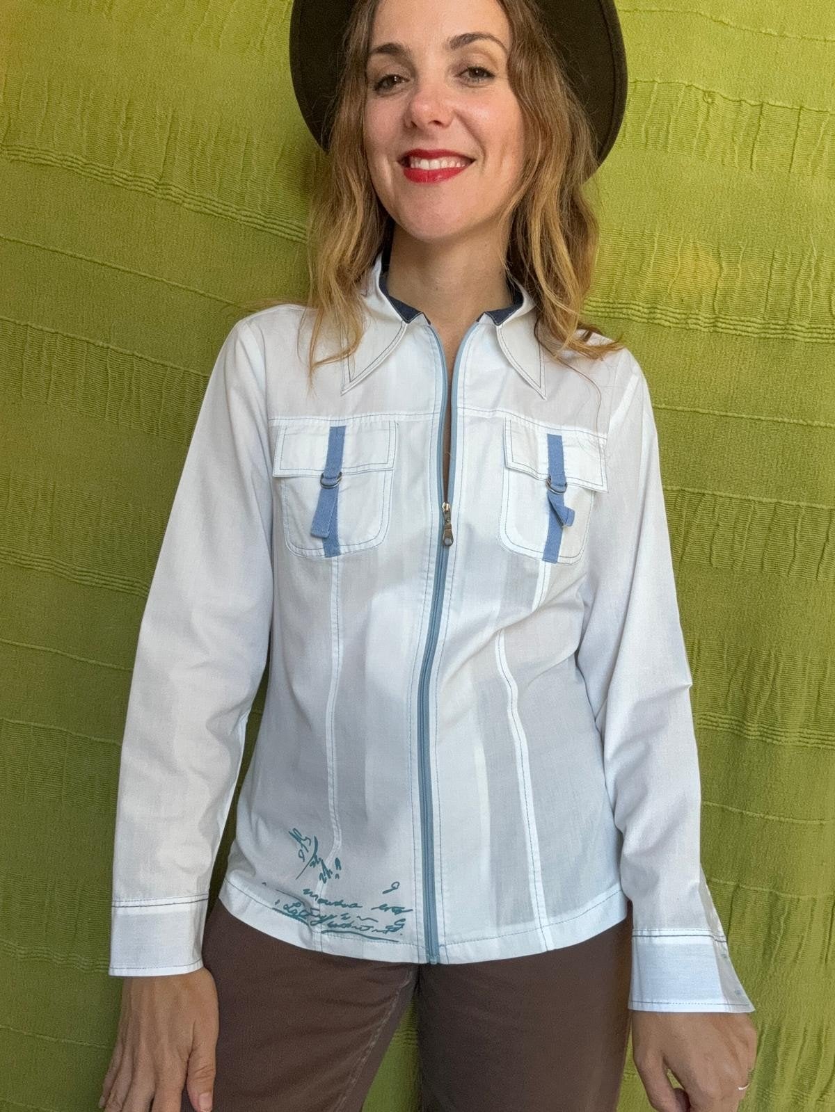 Vintage blouse, maat 38/M - wit & lichtblauw - rits - 90's, Maat 38/40 (M), Ophalen of Verzenden, Vintage, ,